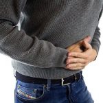 أسباب الإسهال وعلاجه.. هل الإسهال من أعراض كورونا؟