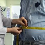السمنة: الأسباب والأضرار والعلاج